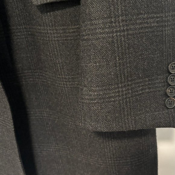 Brooks Brothers Grey Plaid Chesterfield Overcoat Topcoat, Wool, Velvet; M-L - Picture 7 of 16